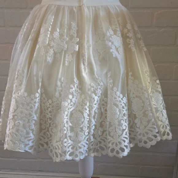 Jessica McClintock Ivory Strapless Lace Mini Dress - Picture 4 of 5